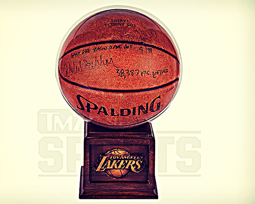 Image of Kareem's Final Ball